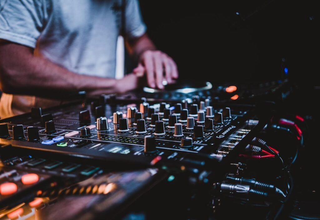 Exciting Weekend Events in Hometown: August 15-16