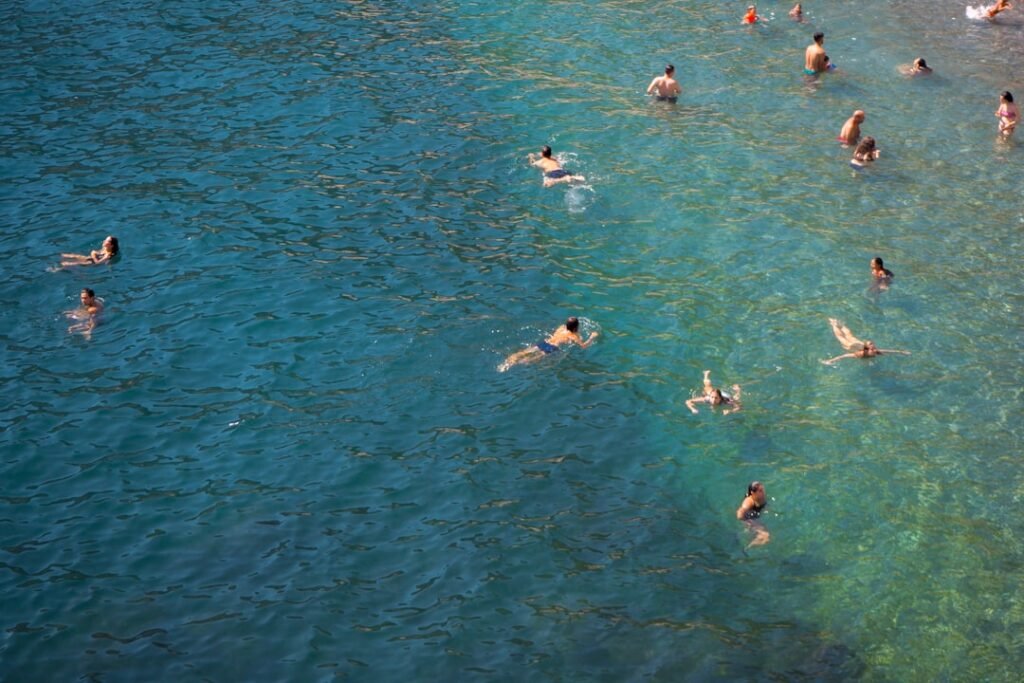 Austrian Air Force Cleans Swimming Pool with Foam