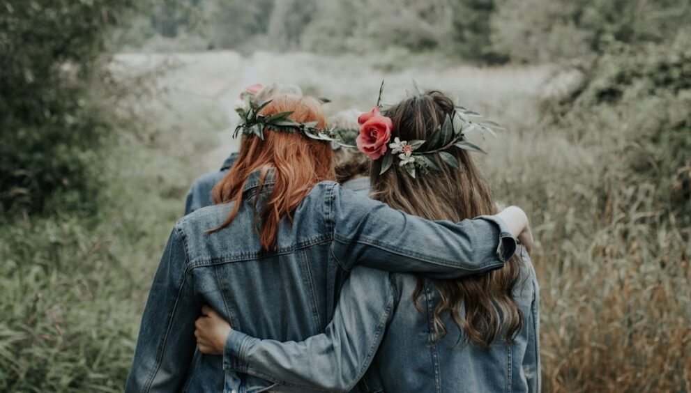 Young People Report Fewer Friendships, Study Finds