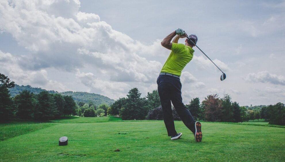 Michigan Unveils Exciting Uniform Combo for UTEP Showdown