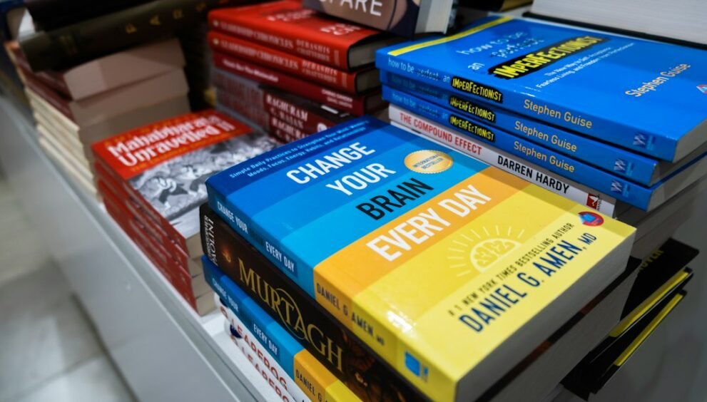 West Kelowna Dietitian Launches Cookbook Focused on Meal Prep