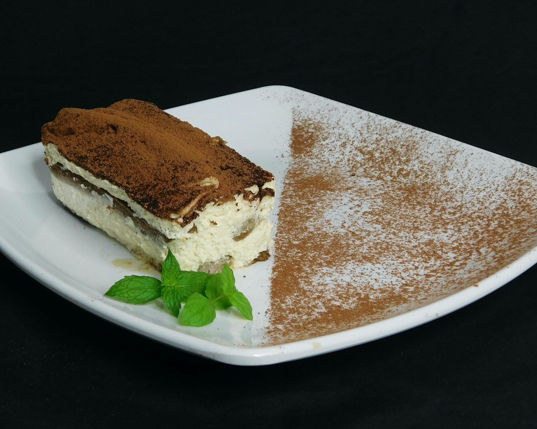 K-Cafe Dabang Opens Korean Dessert Café and Lounge in Bellevue Towers