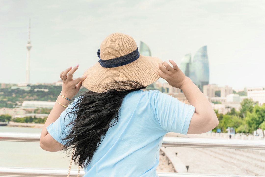Affordable Airport Outfits That Combine Comfort and Style
