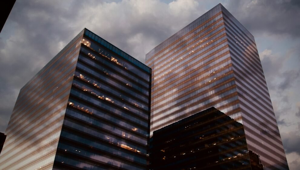 Houston Investment Firm Partners with Illinois Company for Third-Party Logistics Brand